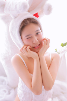 图书馆女朋友在线观看